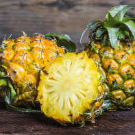 Photo of pineapple 2