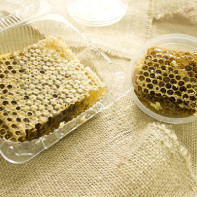 Photo du miel en nid d'abeille 4