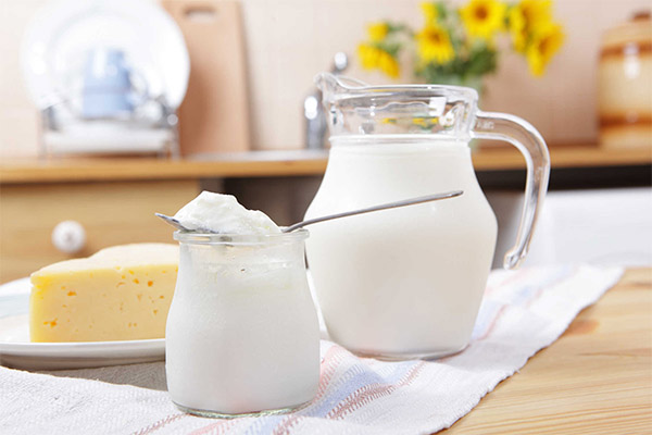 Co lze vyrobit z kyselého mléka