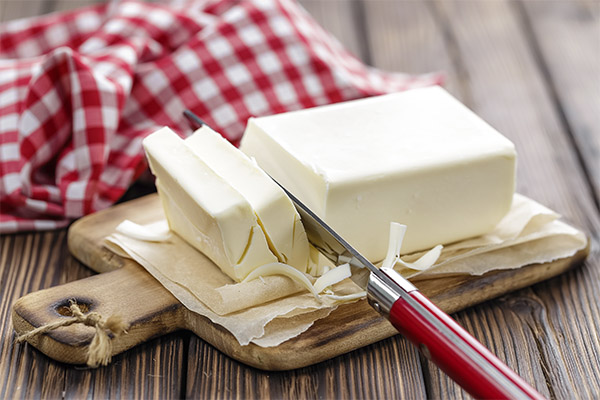 Wie man Butter auf ihre Natürlichkeit prüft