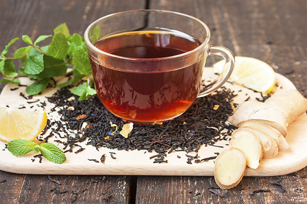 Les bienfaits du thé noir avec divers additifs