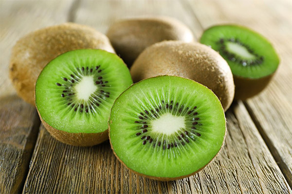 Benefits and harms of kiwi