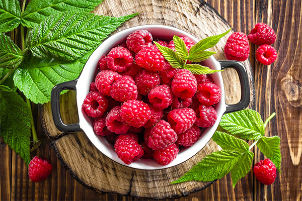 Raspberry Benefits & Harm