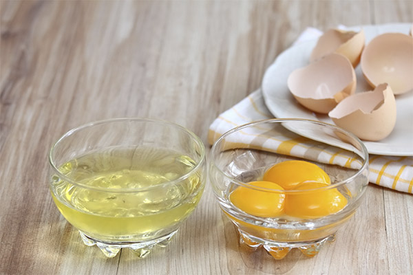 生卵の卵白と卵黄の分け方