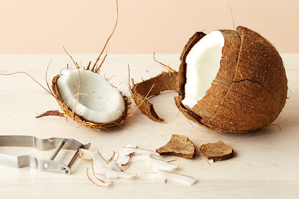 Sådan åbner du en kokosnød