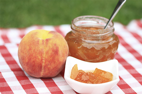 How to make jam from peaches