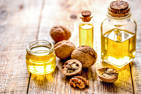 Walnut oil in medicine