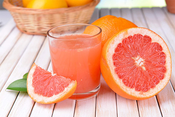 グレープフルーツジュースの効用と弊害