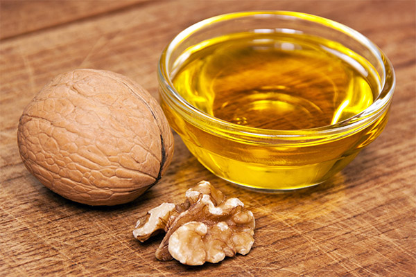 Přínosy a škody ořechového oleje