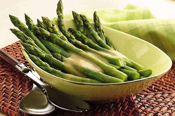 Sådan tilberedes asparges