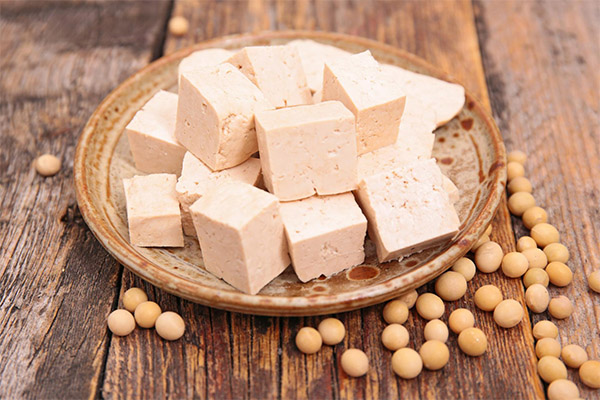 The benefits and harms of tofu cheese