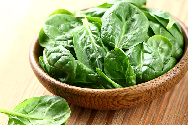 Spinach in cosmetics
