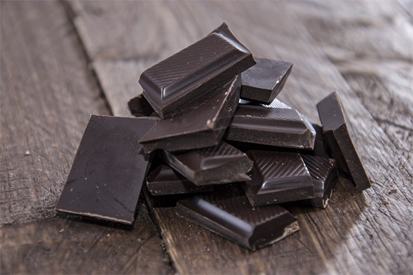 What are the benefits of dark chocolate