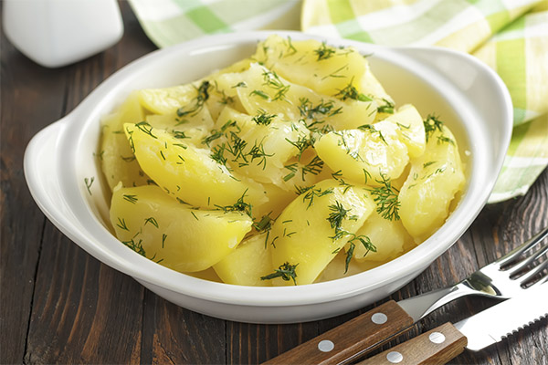 Hvad er fordelene ved kogte kartofler