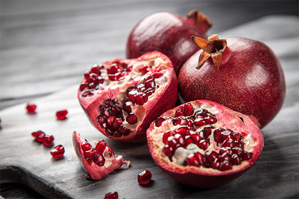 Pomegranate in cosmetology