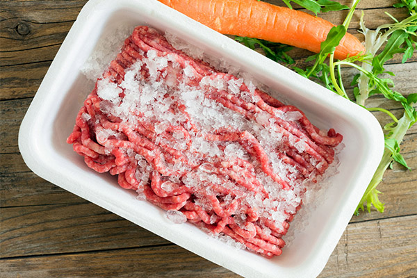 How to defrost minced meat quickly