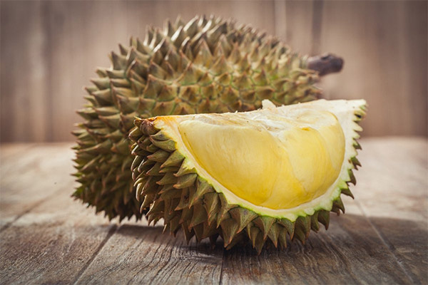 The benefits and harms of durian