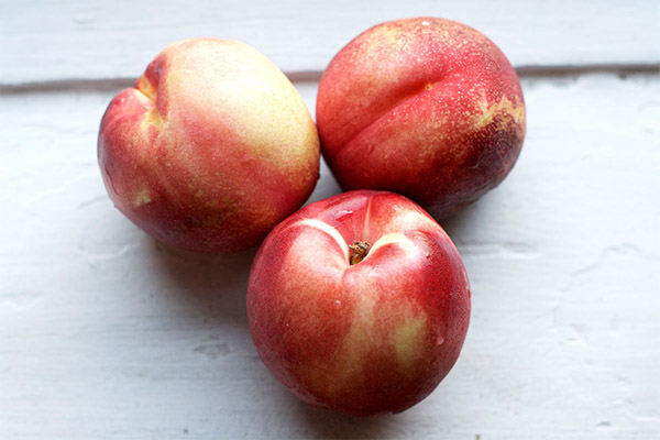 The benefits and harms of nectarines