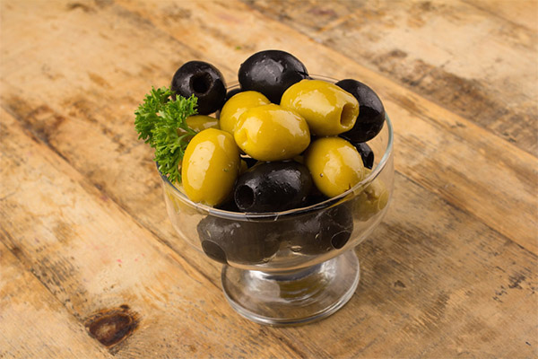 Zubereitung und Verwendung von Oliven