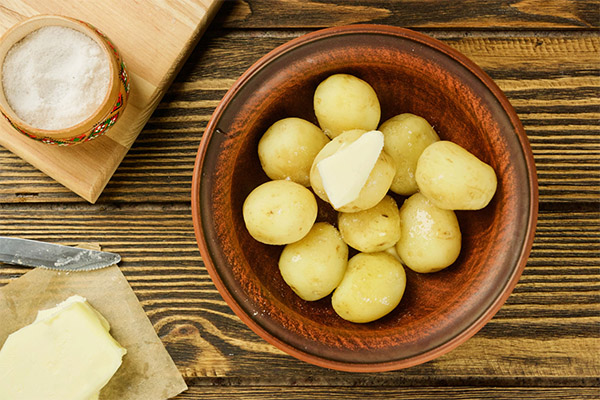 Les pommes de terre bouillies en cosmétologie