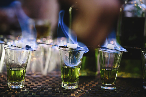 How to drink absinthe