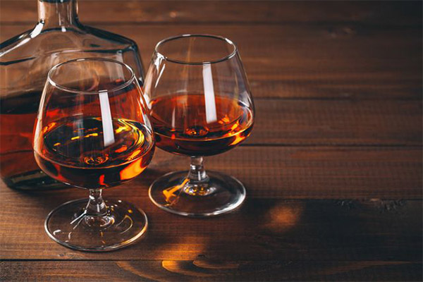 Kan vi drikke cognac mod forskellige sygdomme