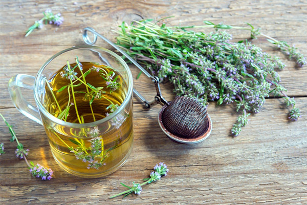 Kinds of medicinal compositions with thyme