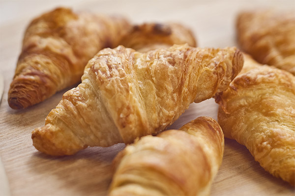 How to cook croissants with puff pastry