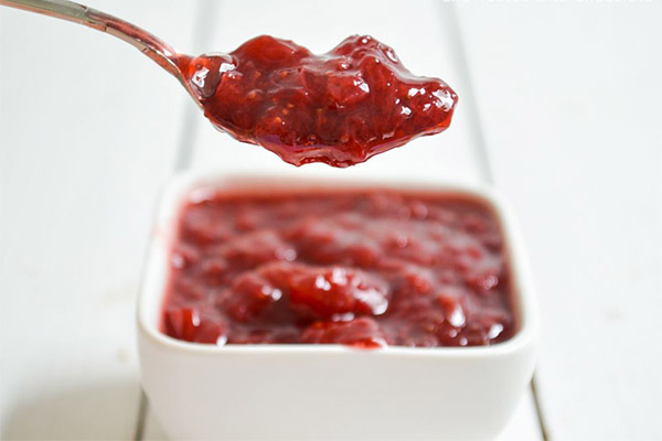 Hvordan man laver madlavning madlavning marmelade af dockberry