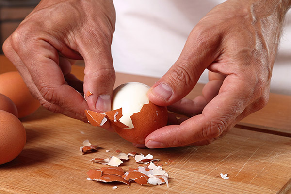 How to cook eggs so they peel well