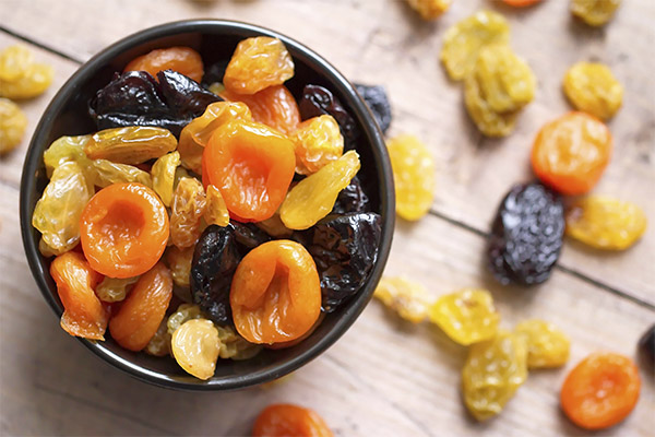 What dried fruits are good for losing weight