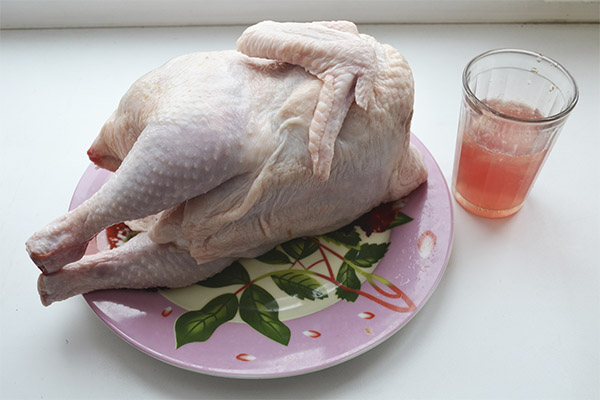 Kann ich gefrorenes Hühnerfleisch kochen, ohne es aufzutauen?