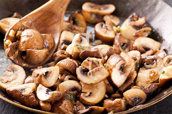 How to fry canned mushrooms