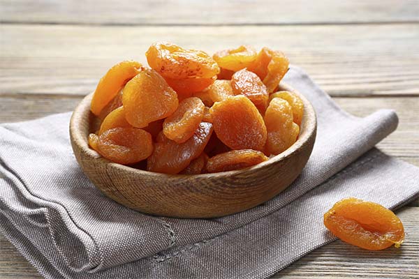 A dried apricot for constipation during pregnancy