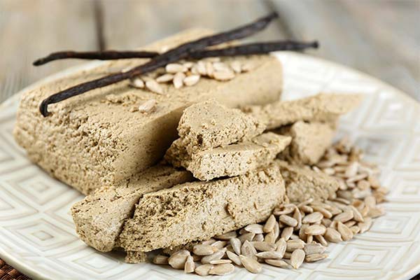 What are the dangers of halva during lactation
