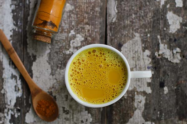 Cum să bei în mod corespunzător ceaiul de turmeric