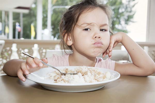 Que faire si votre enfant refuse de manger ?