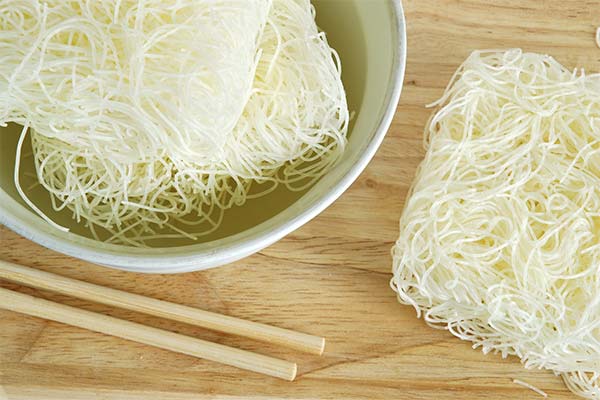 The benefits and harms of rice noodles