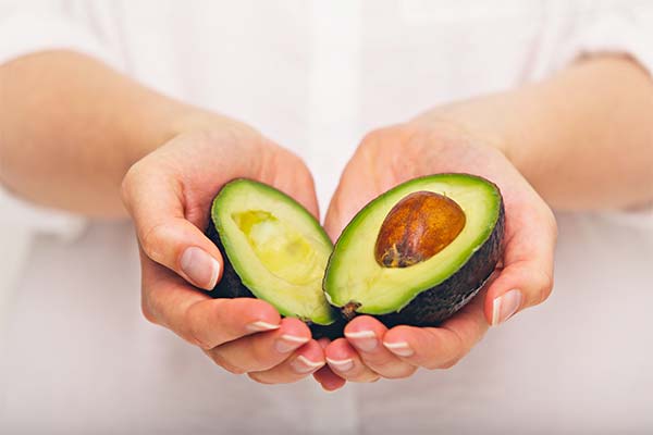 Fordele og ulemper ved avocado for kvinder