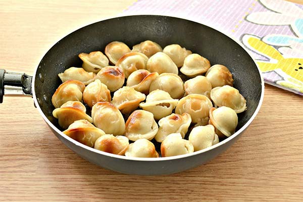 Sådan retter du over-saltede stegte dumplings