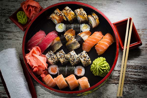 Hvad er de mest populære sushi og ruller