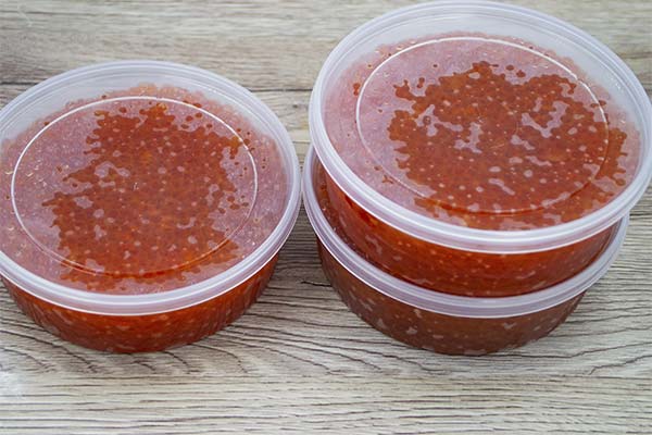 What is the usefulness of pink salmon caviar