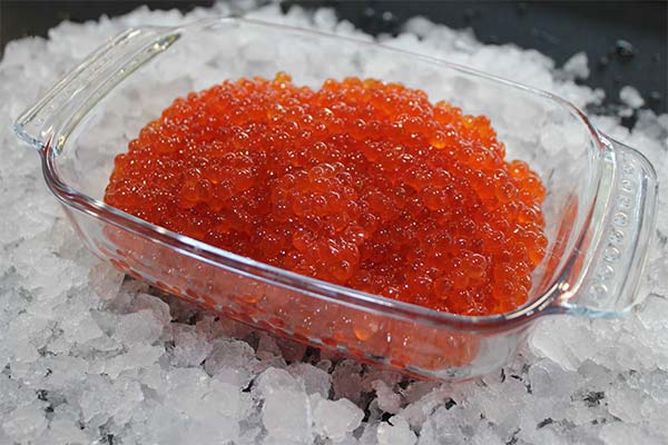 Sådan repareres oversaltet lyserød laksekaviar