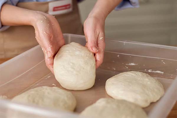 How to Store Dough