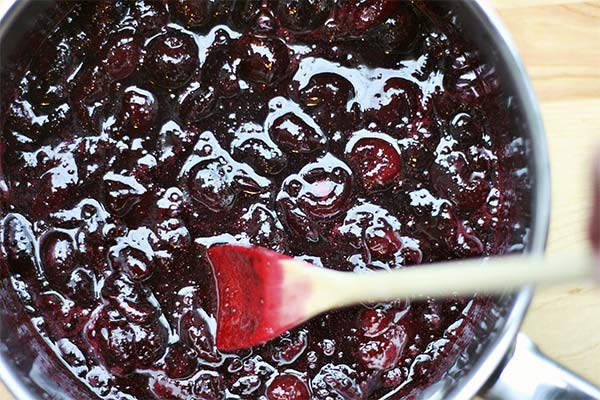 How to thicken jam for fillings