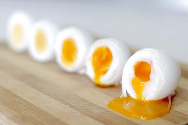 Cooking methods for hard-boiled eggs