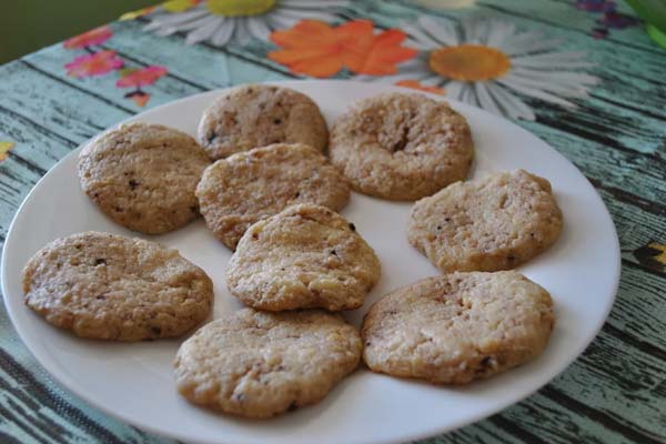 Cookies from yesterday's oatmeal