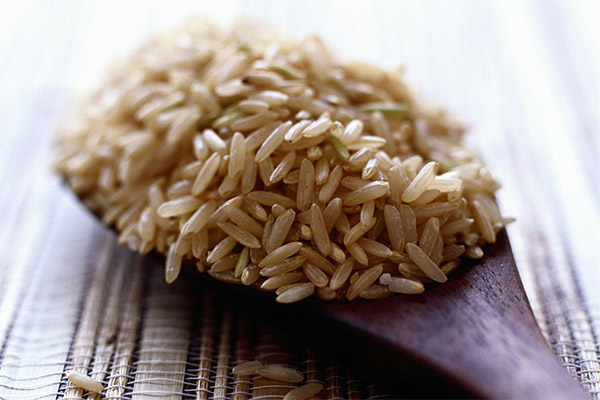 خصائص مفيدة للأرز البني لفقدان الوزن