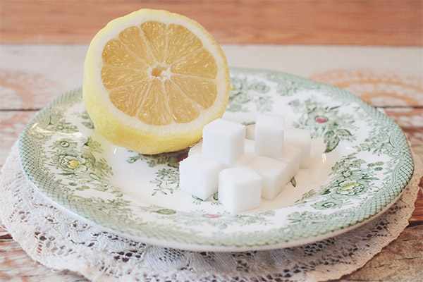 מה מועיל לימון עם סוכר