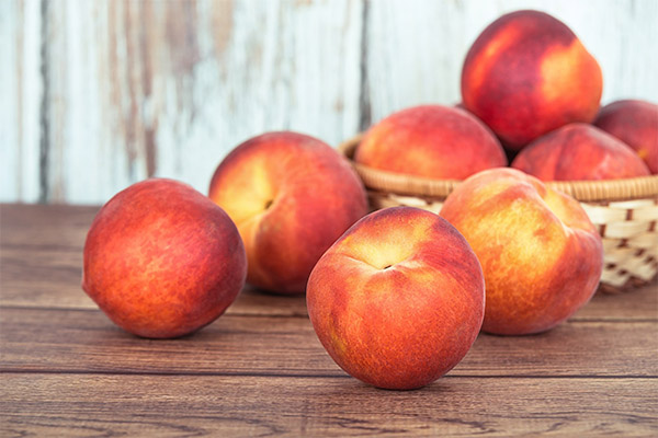 היתרונות והנזקים של אפרסקים